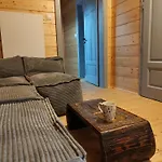 Dzika Dziura Z Jacuzzi * Zawoja