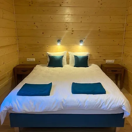 Dzika Dziura Z Jacuzzi Apartment Zawoja