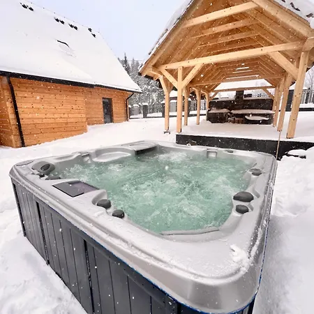 Dzika Dziura Z Jacuzzi * Zawoja