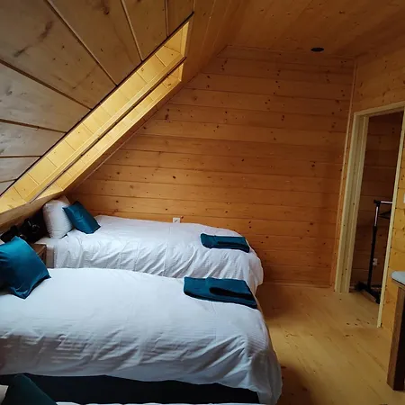 Dzika Dziura Z Jacuzzi