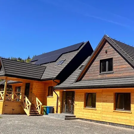 Apartament Dzika Dziura Z Jacuzzi Zawoja