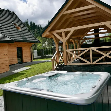 Dzika Dziura Z Jacuzzi * Zawoja