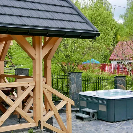 Dzika Dziura Z Jacuzzi Zawoja