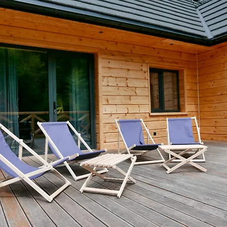 Dzika Dziura Z Jacuzzi דירה *