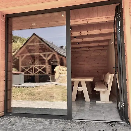 Dzika Dziura Z Jacuzzi * Zawoja