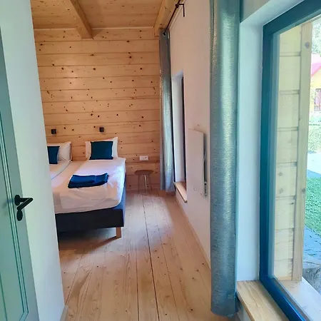 Dzika Dziura Z Jacuzzi