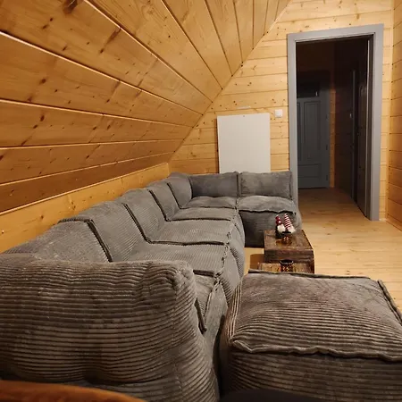 Dzika Dziura Z Jacuzzi Zawoja
