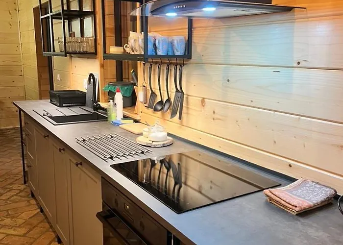 Dzika Dziura Z Jacuzzi * Zawoja