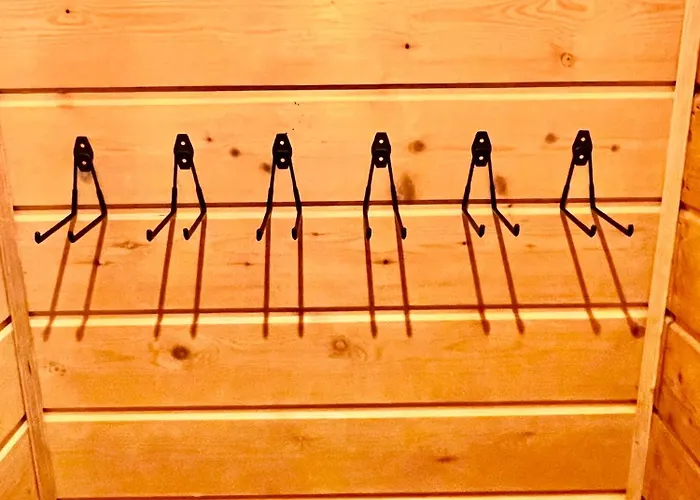 Dzika Dziura Z Jacuzzi *