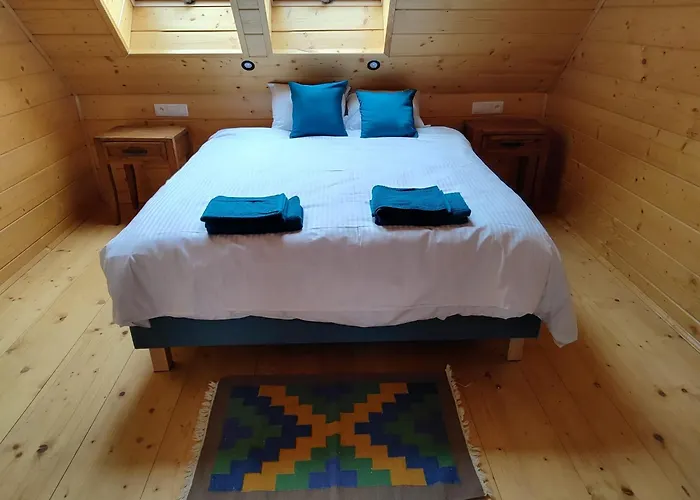 Dzika Dziura Z Jacuzzi Apartman