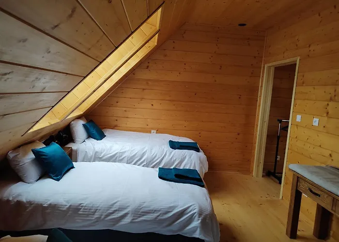 Dzika Dziura Z Jacuzzi