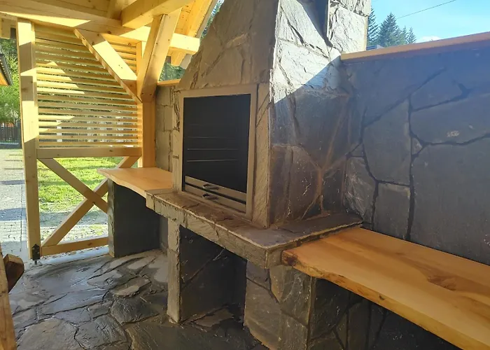 Dzika Dziura Z Jacuzzi *