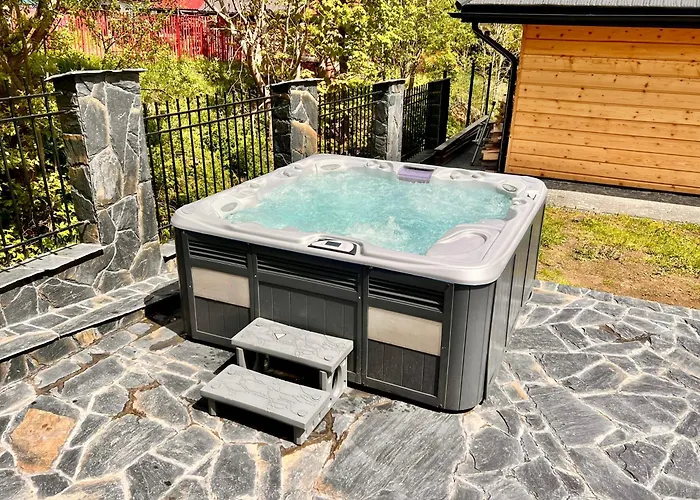 Dzika Dziura Z Jacuzzi